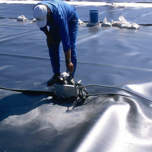 Factory price 0.5mm 0.75mm 1mm 1.5mm HDPE geomembrane waterproof plastic coating fish pond coating geomembrane