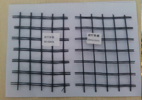 Geogrid composite