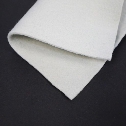 300 G/m2 Nonwoven Needle Punched Short Fiber Geotextile for Separation